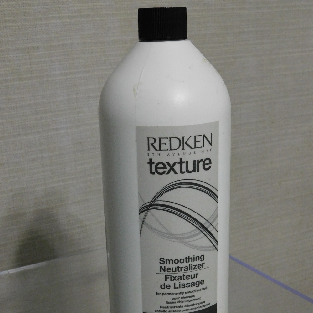 REDKEN TEXTURE SMOOTHING NEUTRALIZER CREAM 33.8 oz